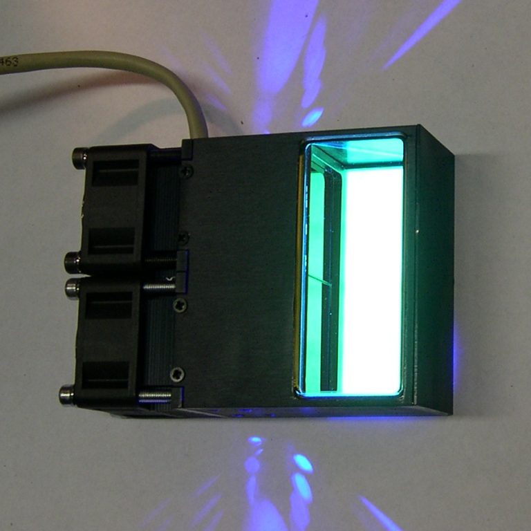 3-320-600-axial-light-29x73